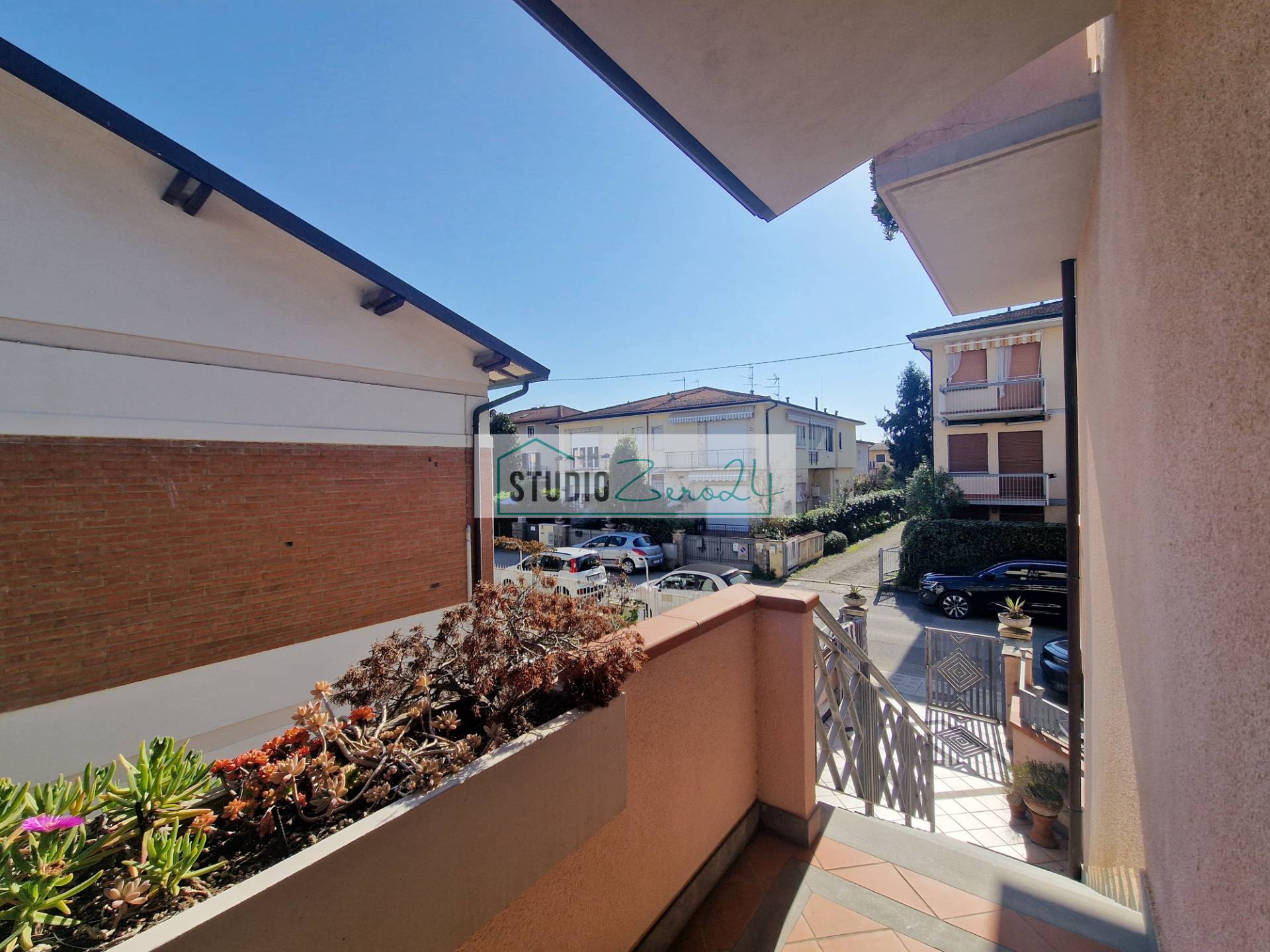 Casa semi indipendente in vendita a Camaiore, Lido di Camaiore