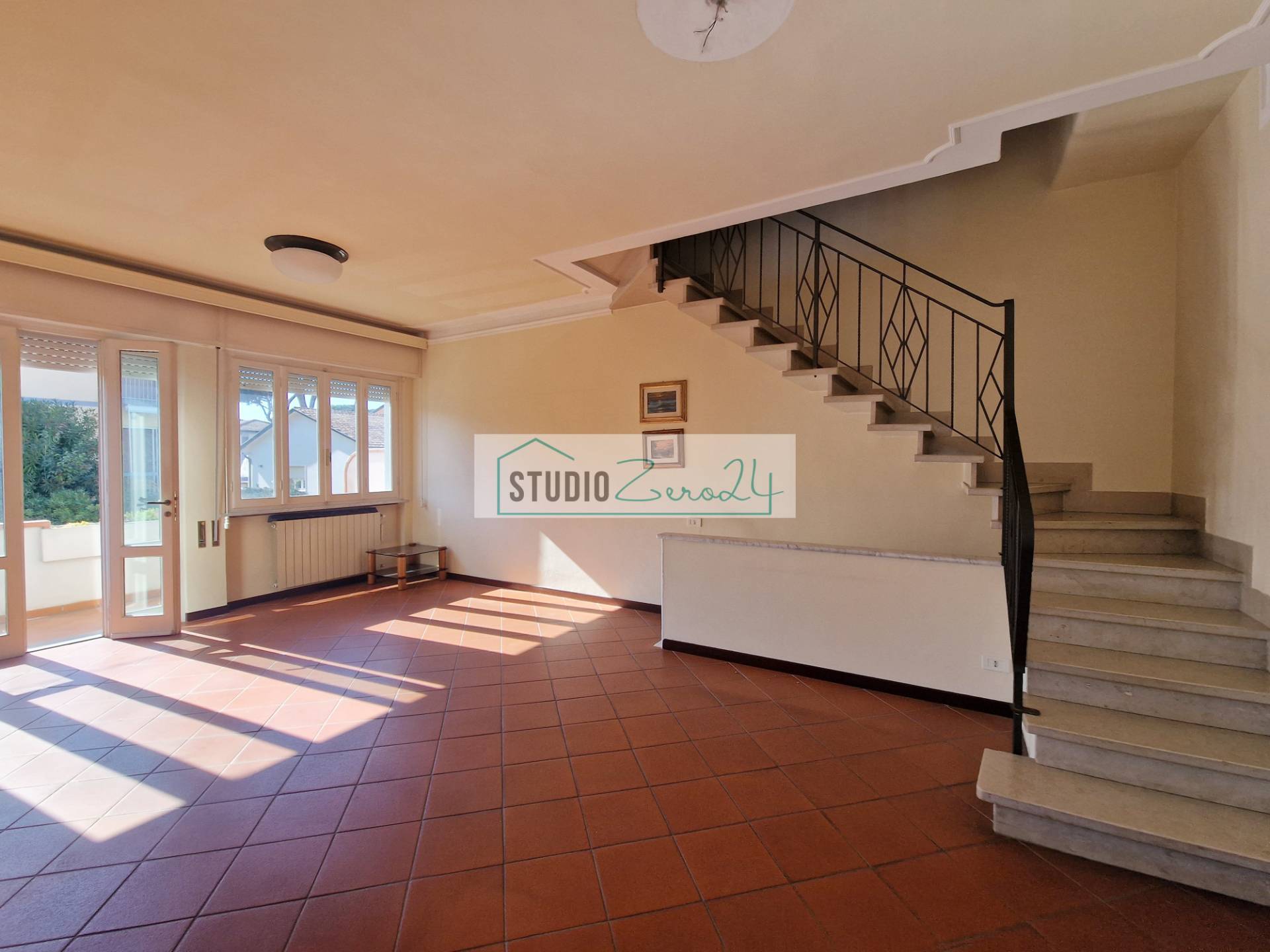 Casa semi indipendente in vendita a Camaiore, Lido di Camaiore