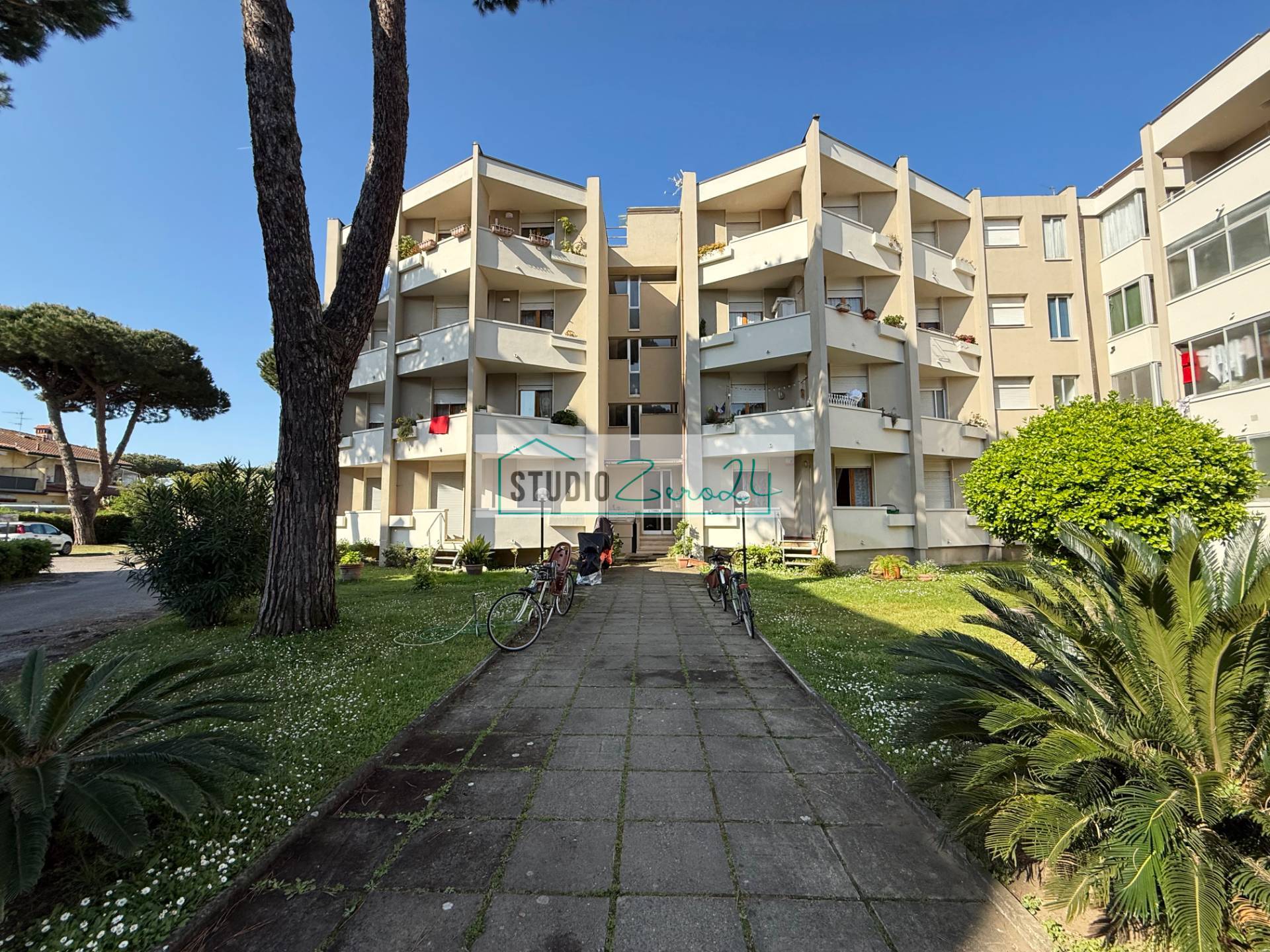Appartamento in vendita a Camaiore, Lido di Camaiore