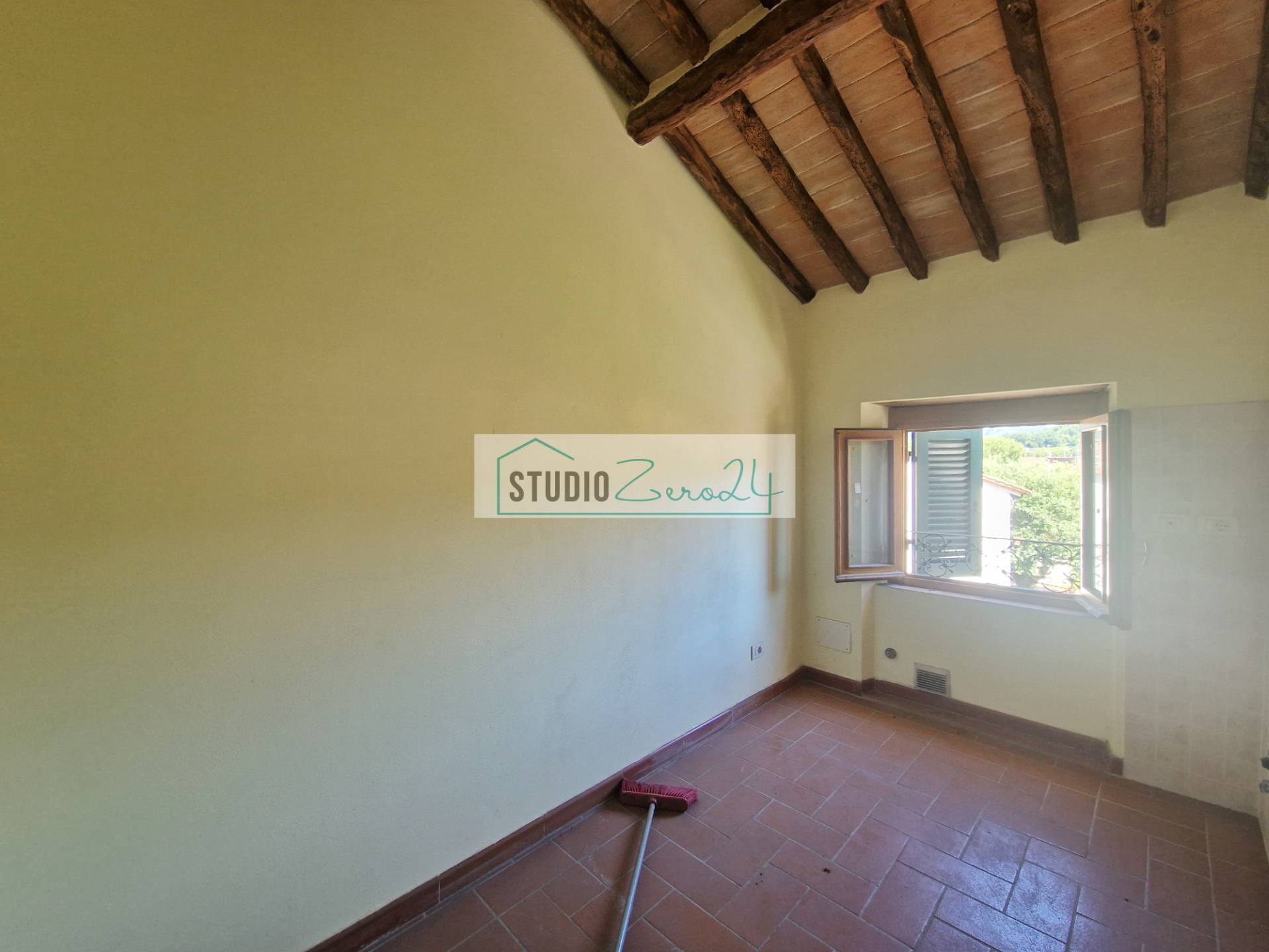 Appartamento in vendita a Camaiore, Frati