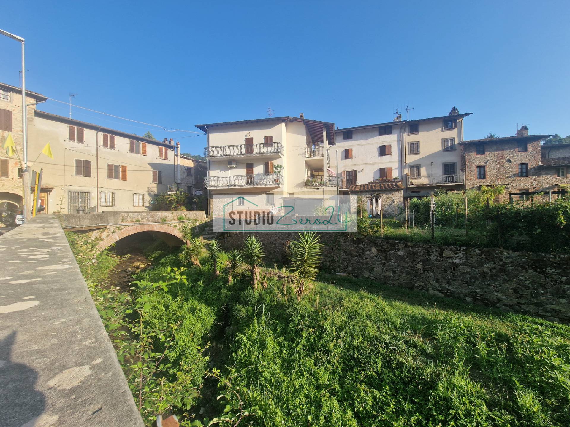 Casa semi indipendente in vendita a Camaiore, Nocchi