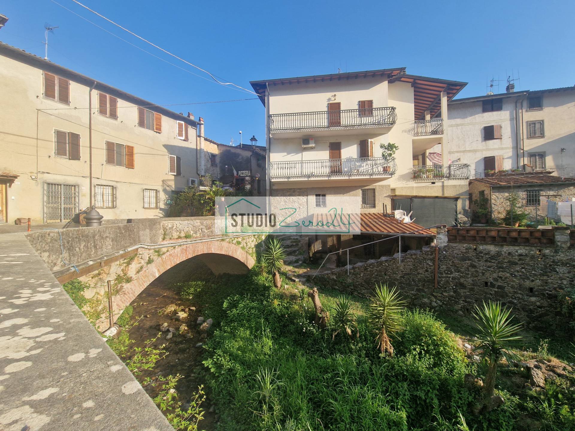 Casa semi indipendente in vendita a Camaiore, Nocchi