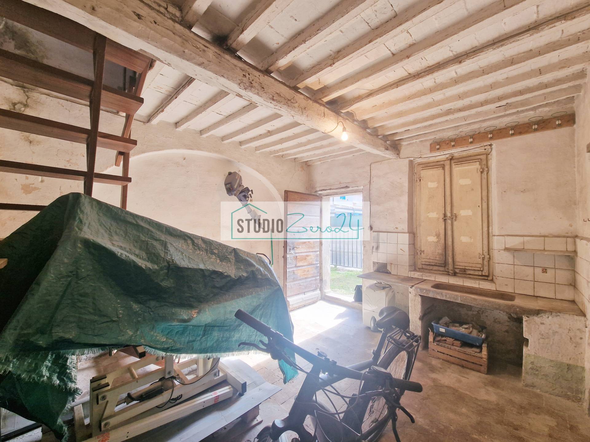 Casa semi indipendente in vendita a Camaiore, Frati