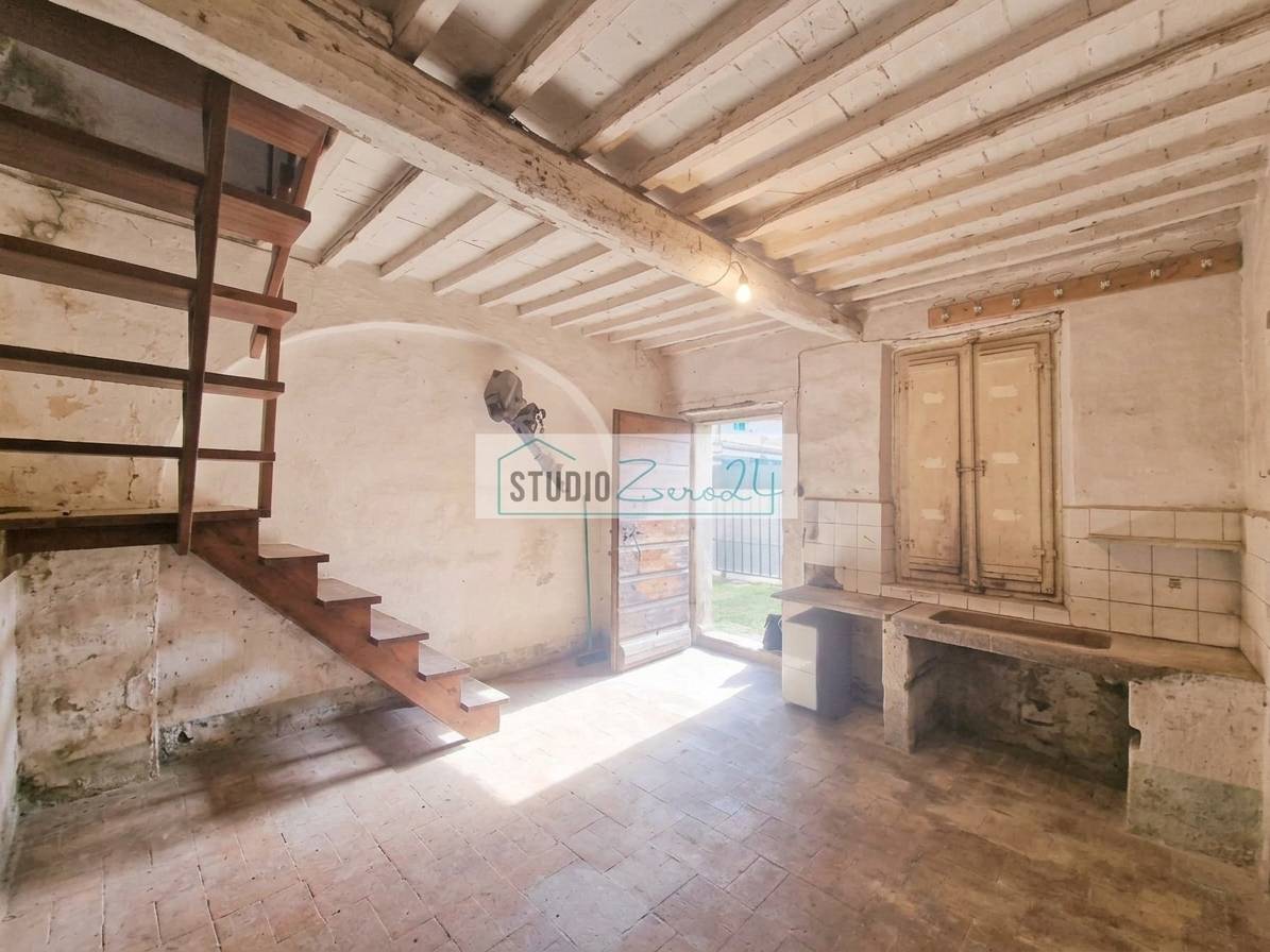 Casa semi indipendente in vendita a Camaiore, Frati