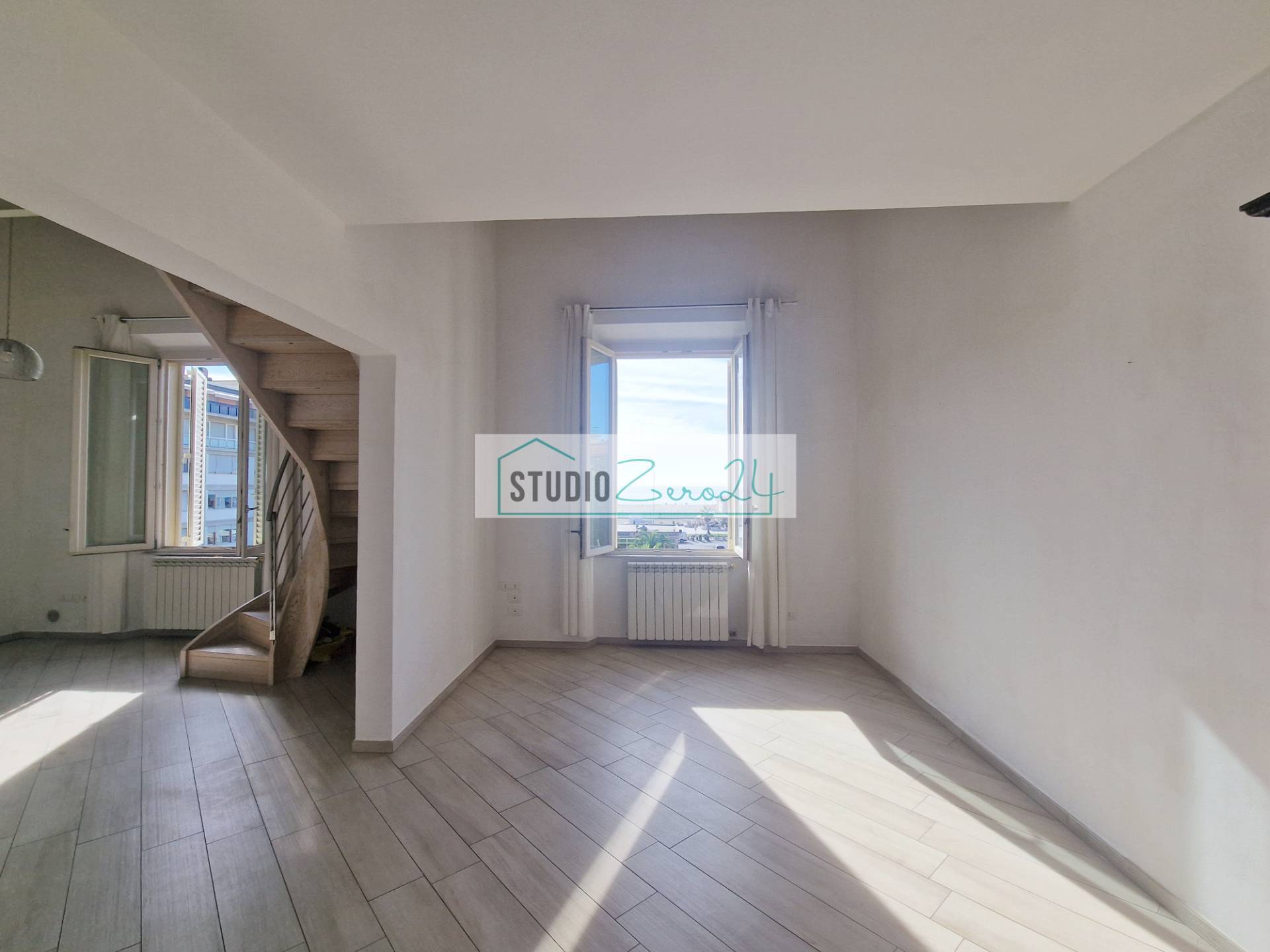 Appartamento in vendita a Camaiore, Lido di Camaiore