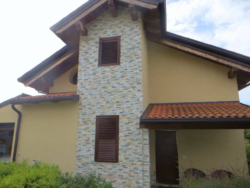 Villa in vendita a Cogliate