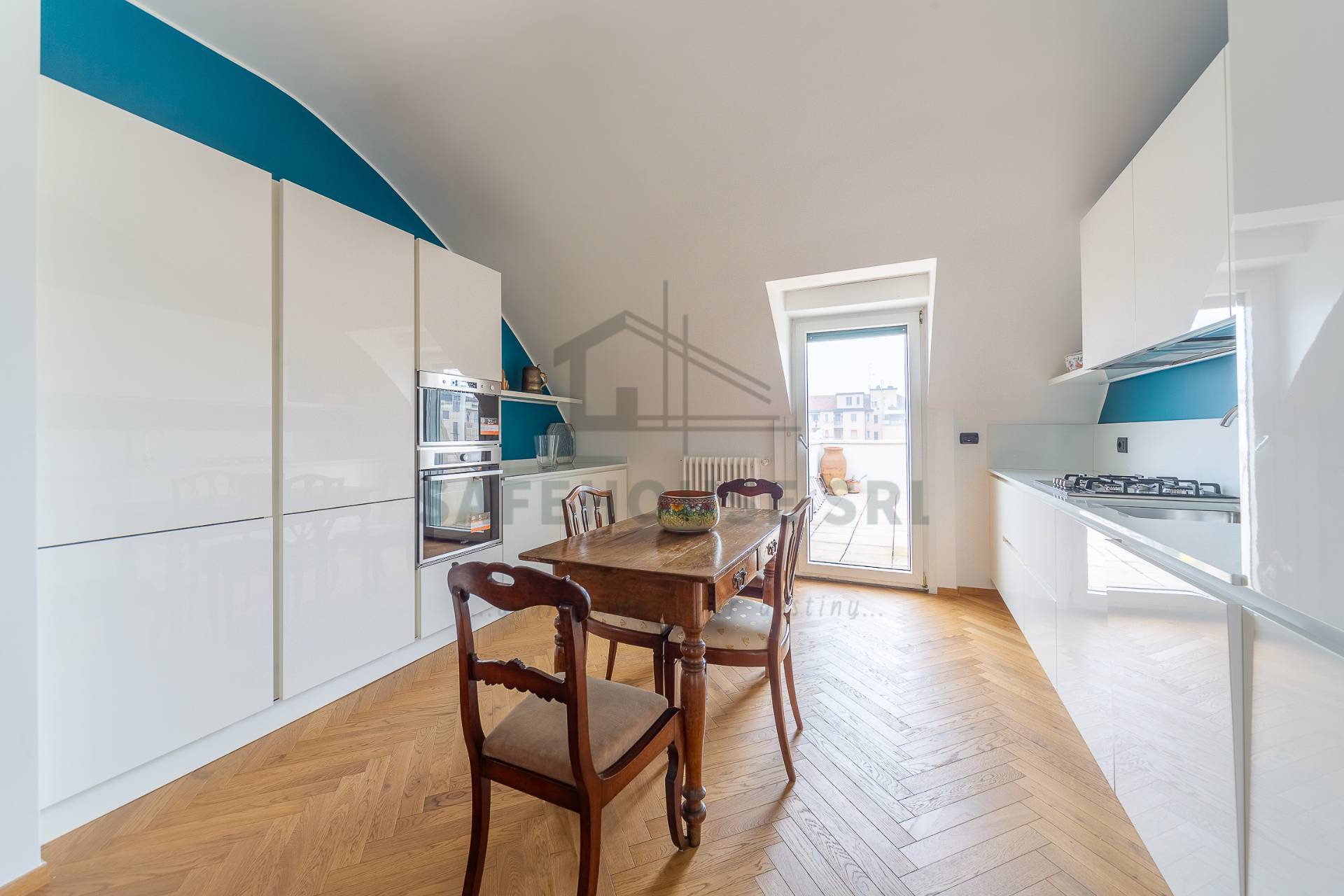 Appartamento in vendita a Milano, Washington