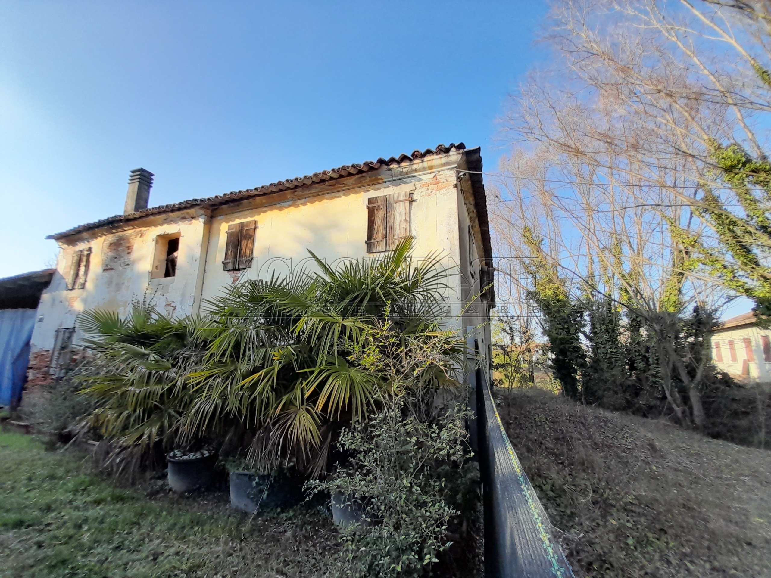 Rustico da ristrutturare a Piazzola sul Brenta
