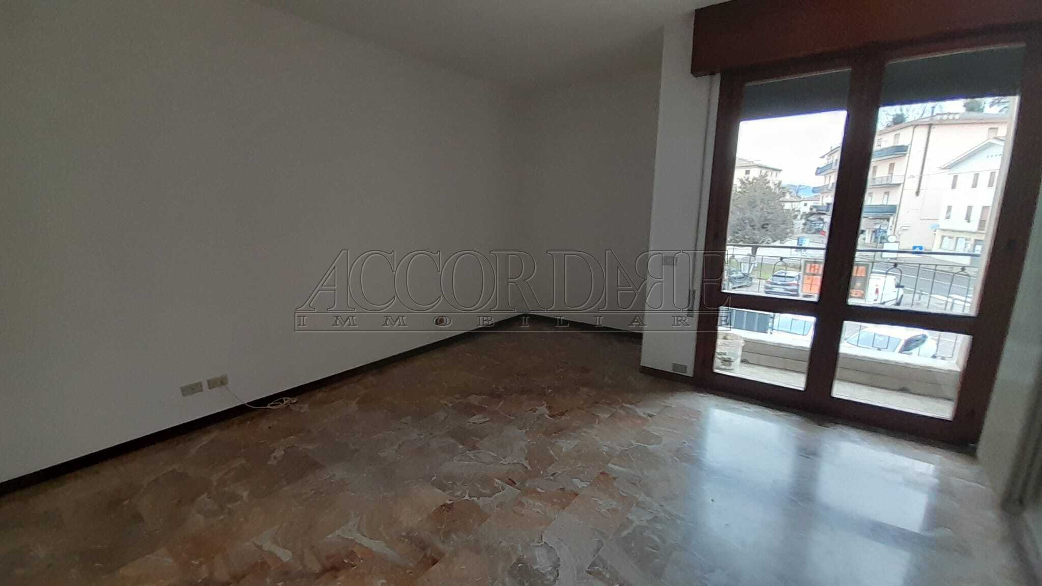 Trilocale con terrazzo a Montegalda