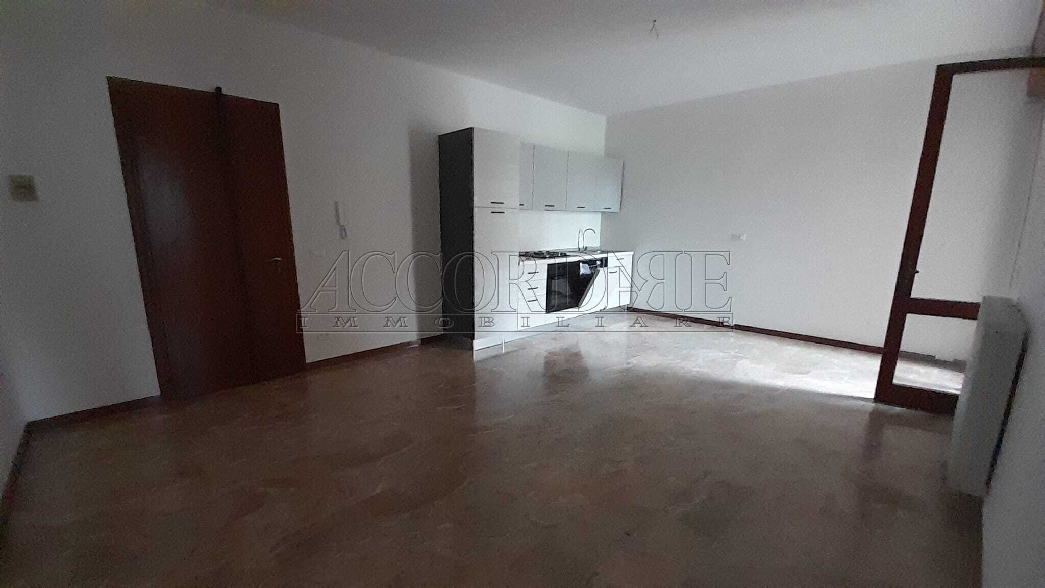 Trilocale con terrazzo a Montegalda