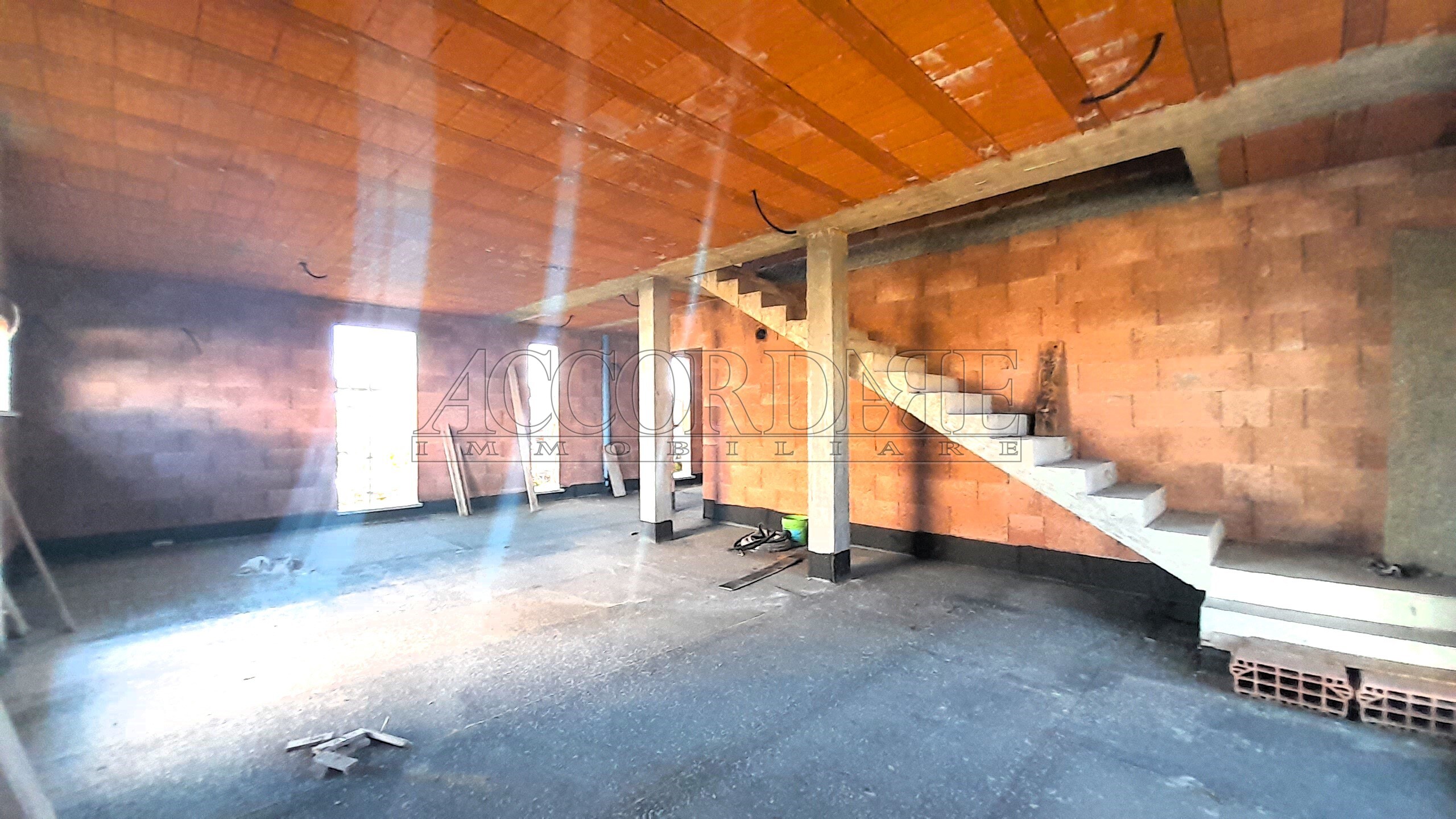 Casa indipendente con giardino a Campodoro