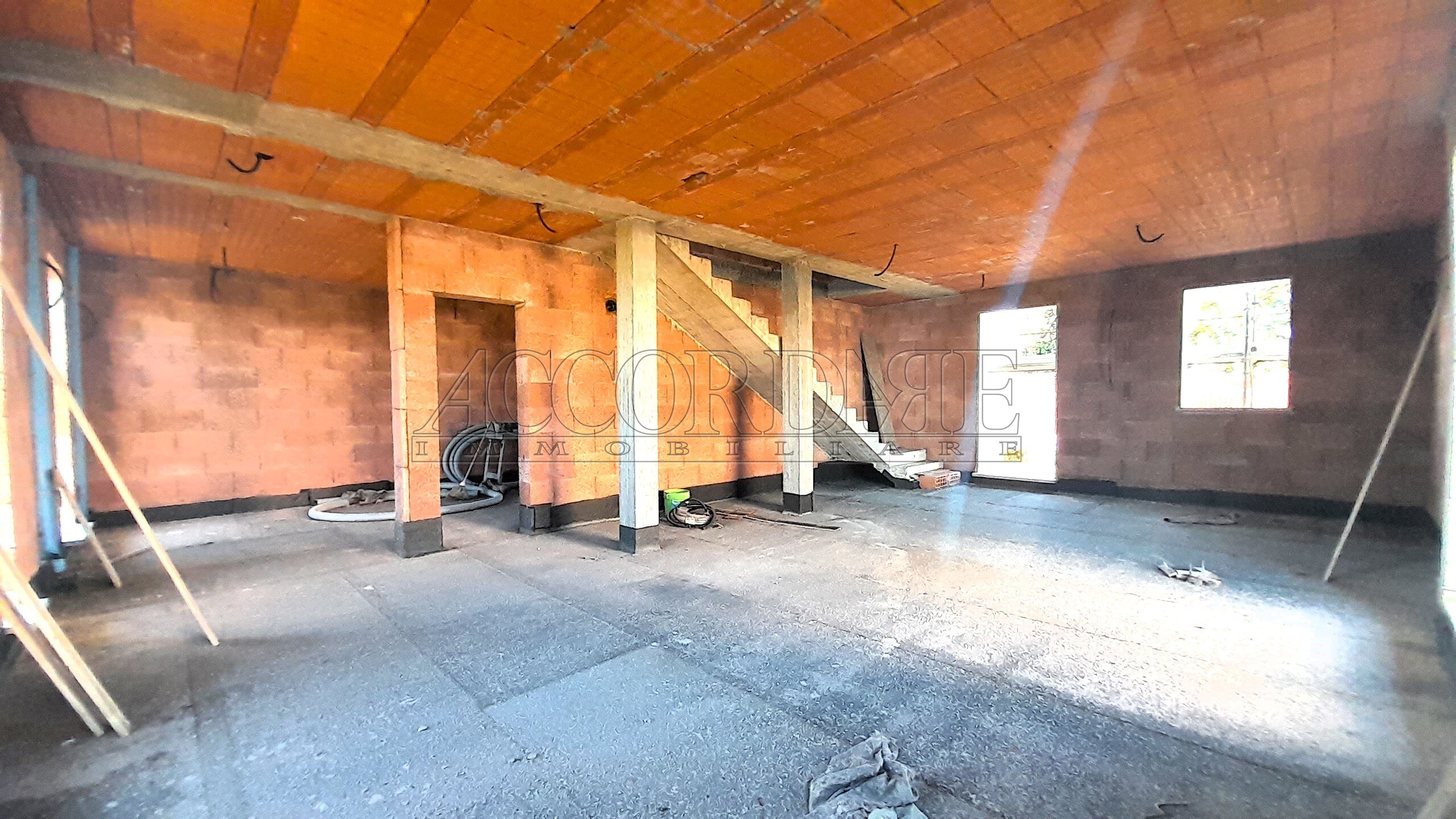 Casa indipendente con giardino a Campodoro