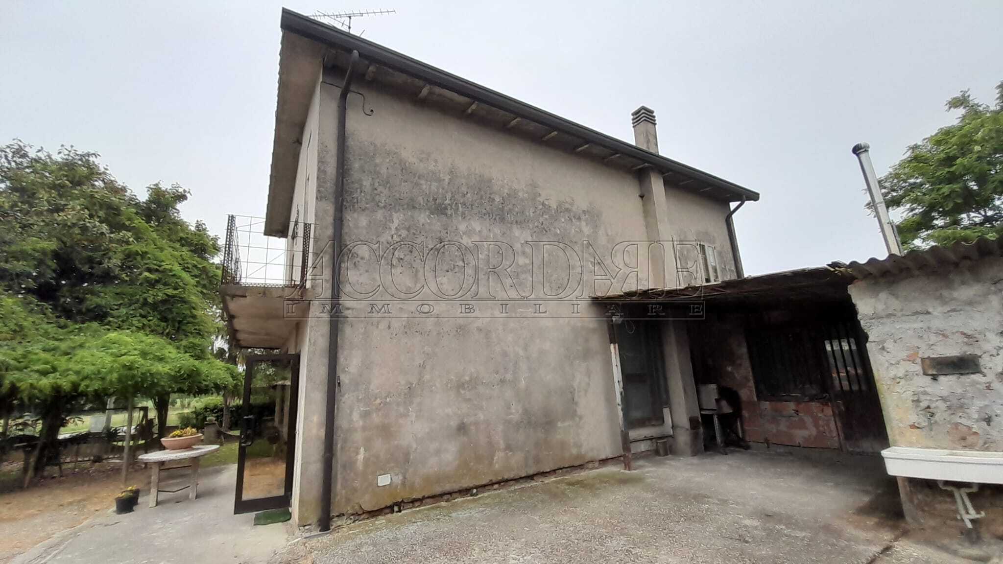 Casa indipendente da ristrutturare in via gomiero 10, Piazzola sul Brenta