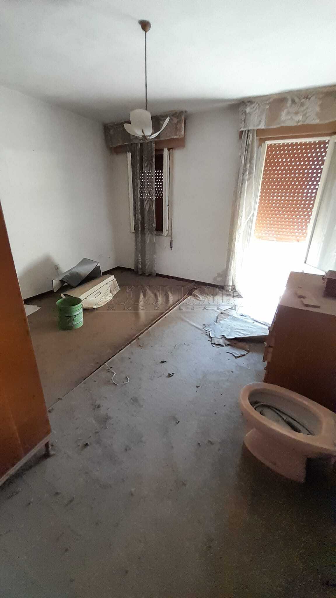 Casa indipendente da ristrutturare in via gomiero 12, Piazzola sul Brenta