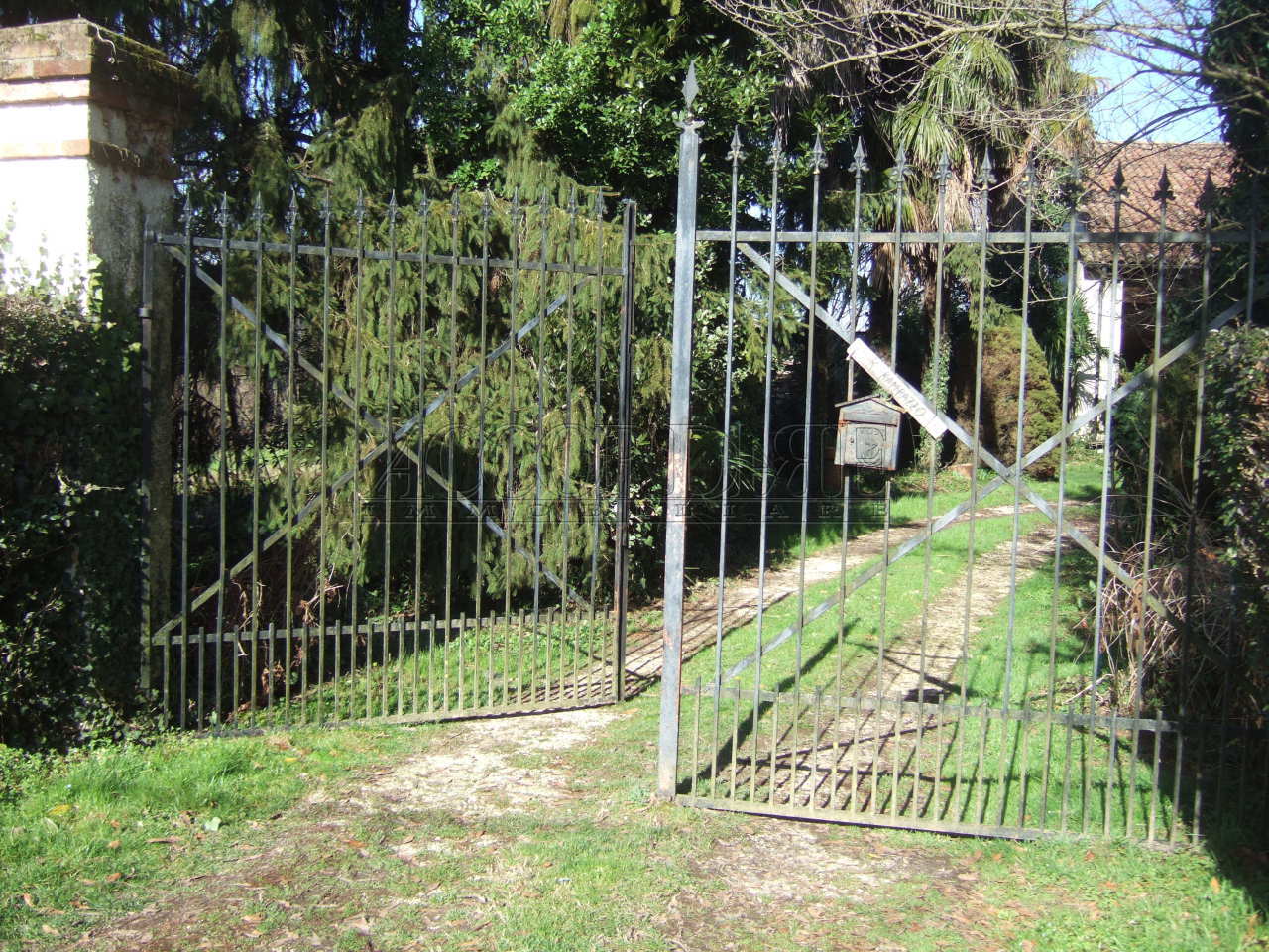 Rustico da ristrutturare in via marco polo 87/c, Mestrino
