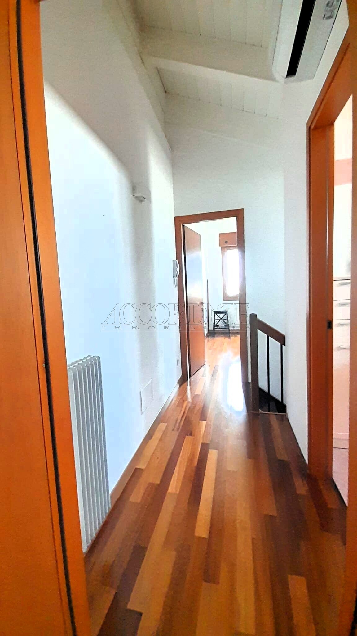 Appartamento con terrazzo in via veneto 2, Campodoro