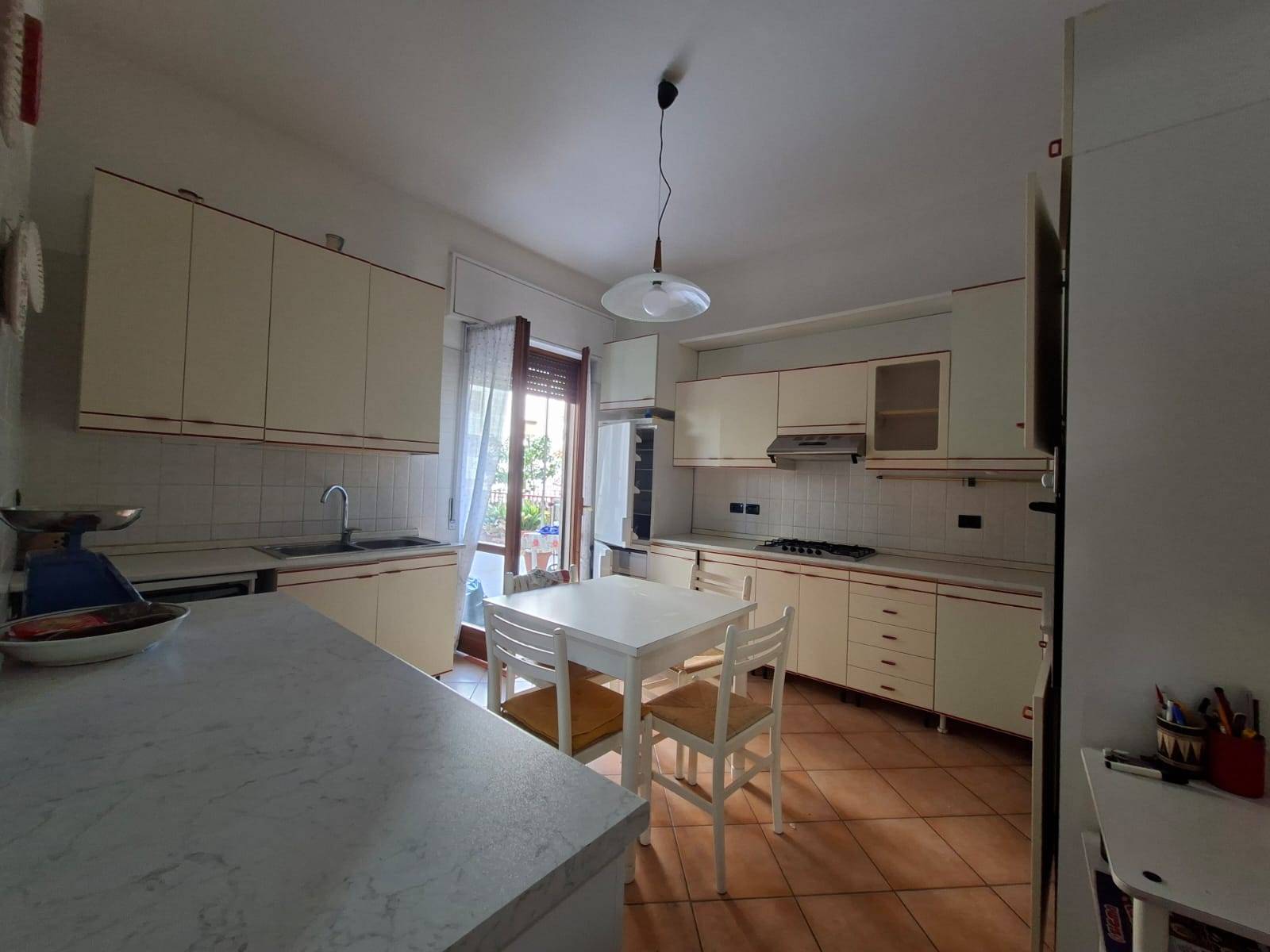 Appartamento in vendita a Avellino, Centro