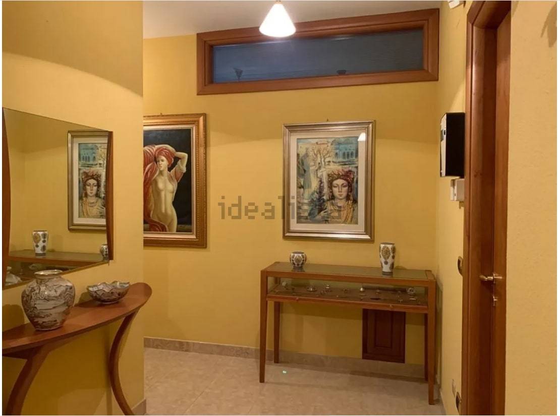 Appartamento in vendita a Avellino, Centro