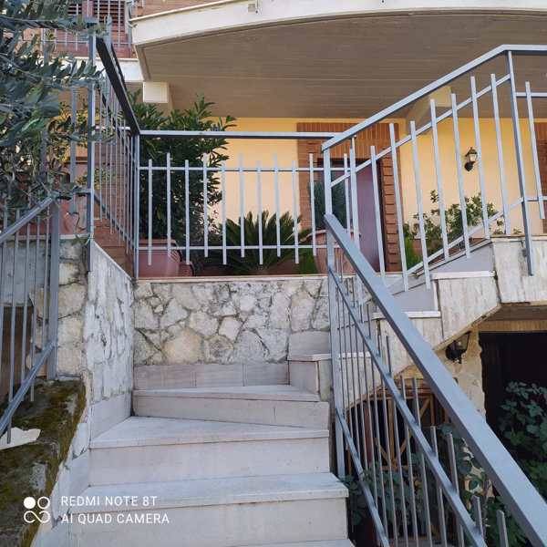 Villa bifamiliare in vendita a Avellino