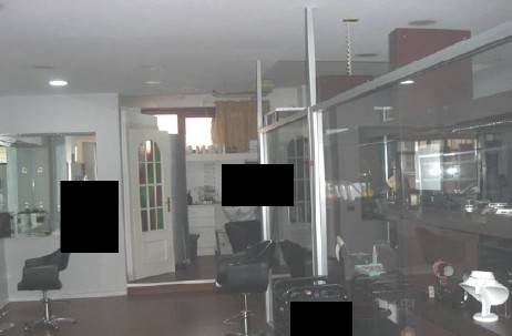 Locale commerciale in vendita a Avellino, Centro