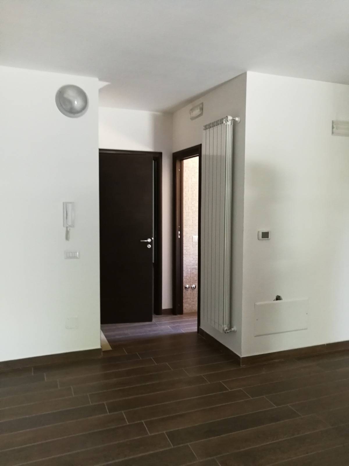 Villa bifamiliare in vendita a Pratola Serra, Pratola