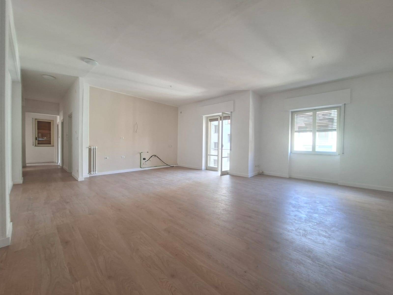 Appartamento in vendita a Avellino, Centro