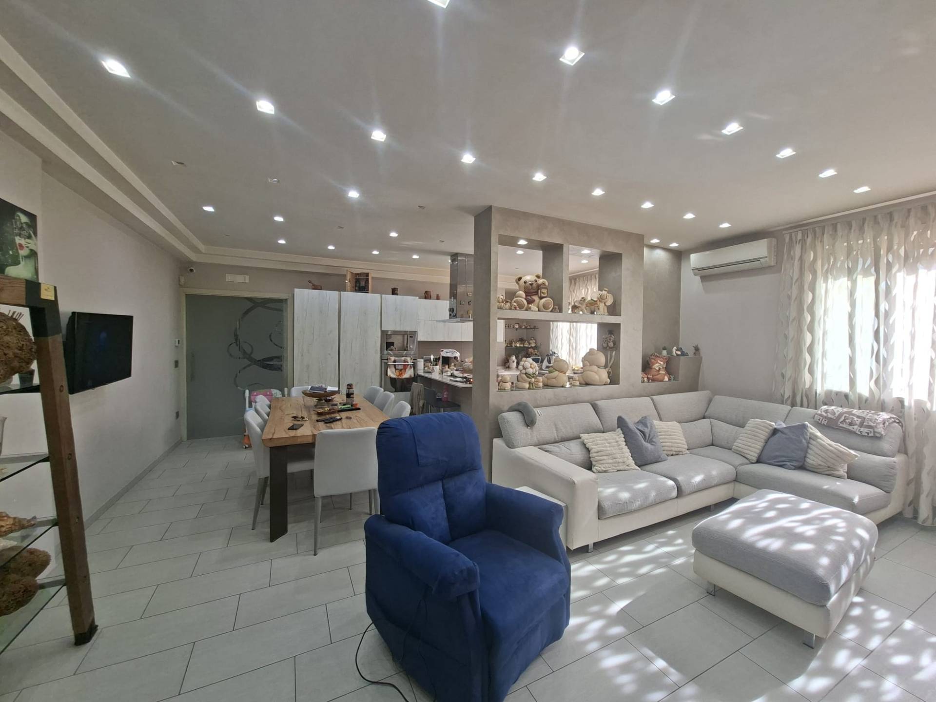 Appartamento in vendita a Avellino, Centro