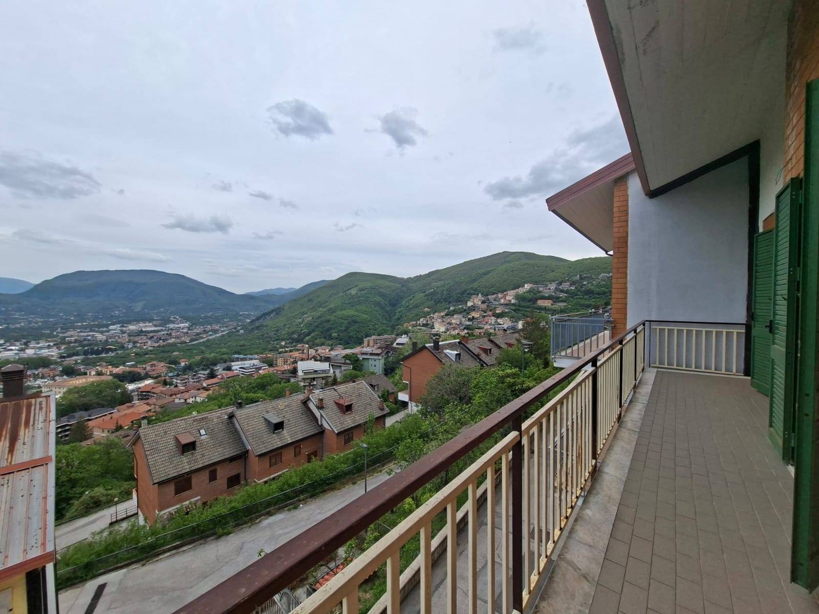 Villino a schiera in vendita a Mercogliano