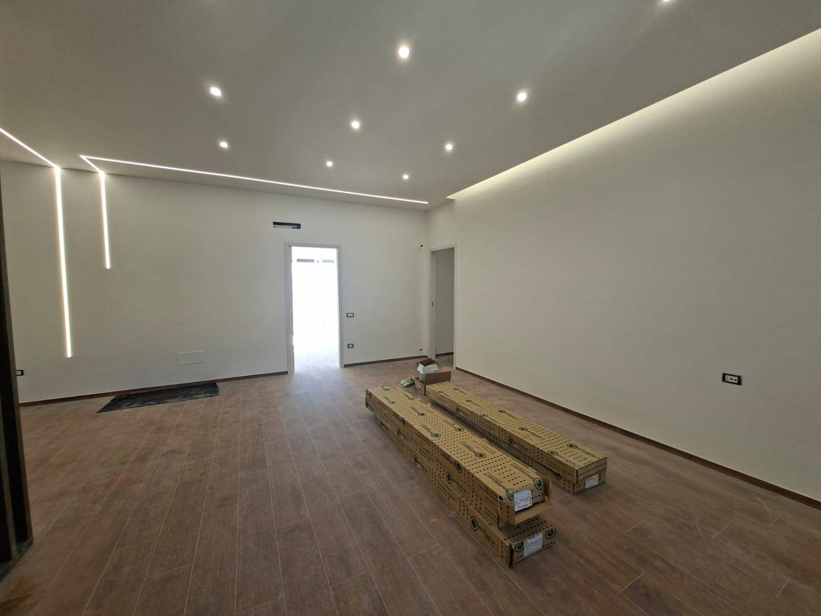 Appartamento in vendita a Avellino, Centro
