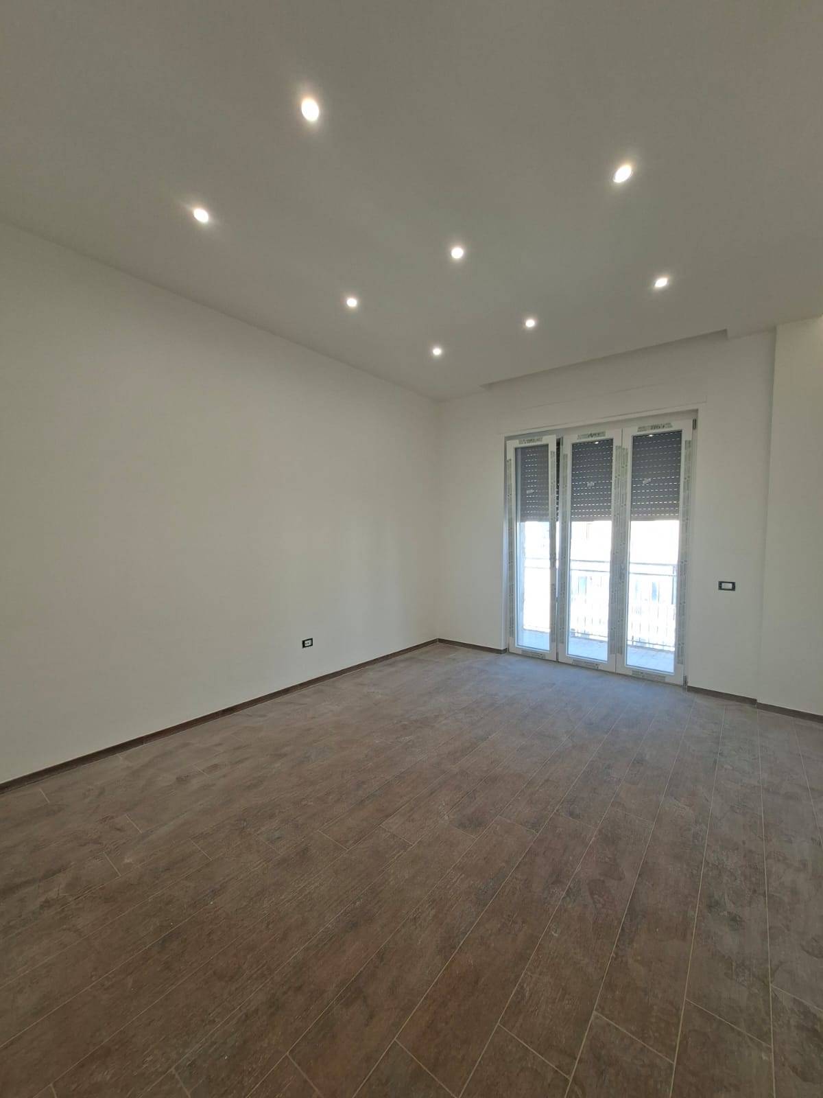 Appartamento in vendita a Avellino, Centro