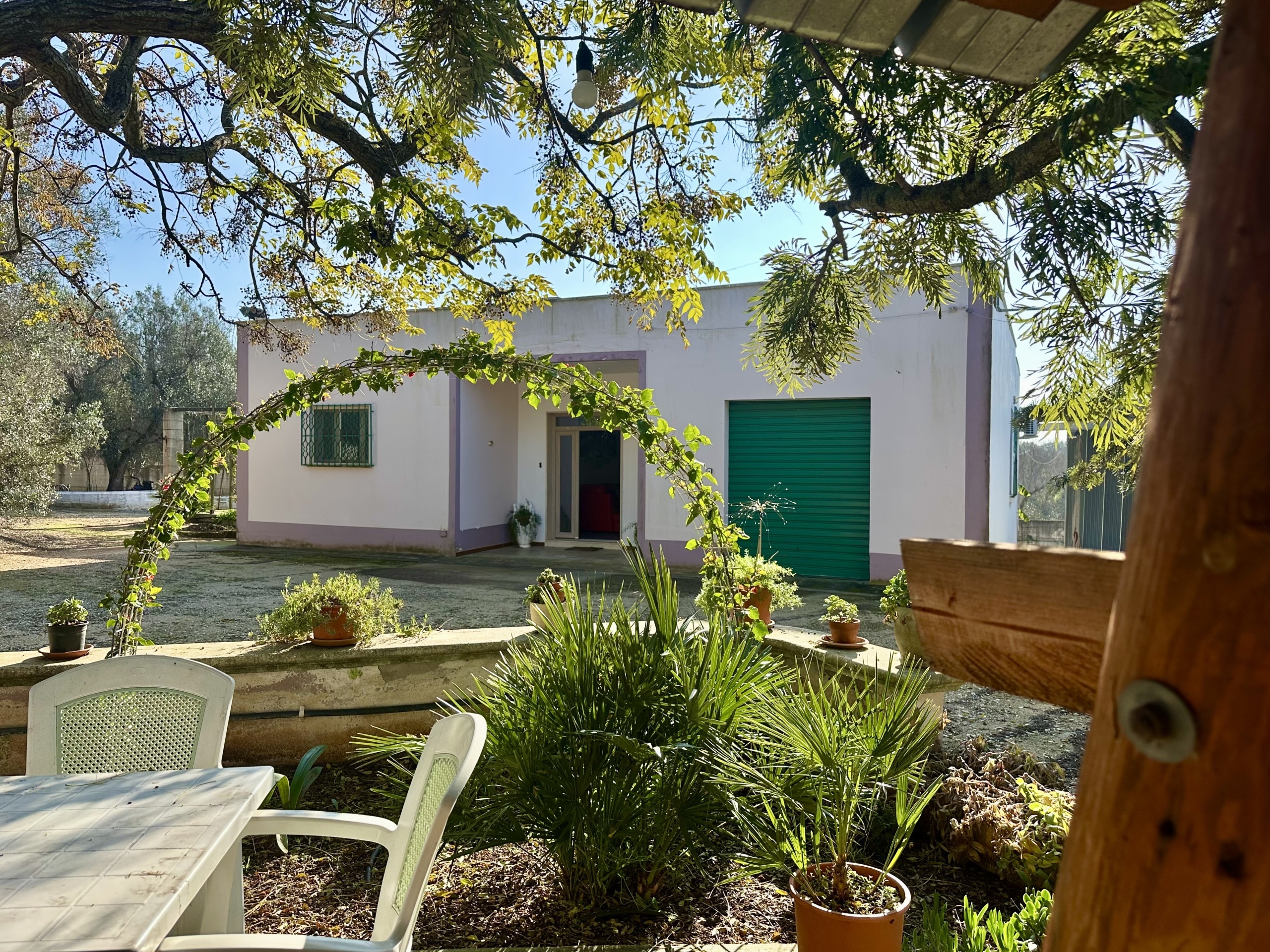 Villa in vendita in contrada pezza d' acqua fresca 27, San Vito dei Normanni