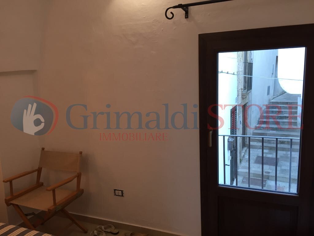 Casa indipendente con terrazzo a Specchia