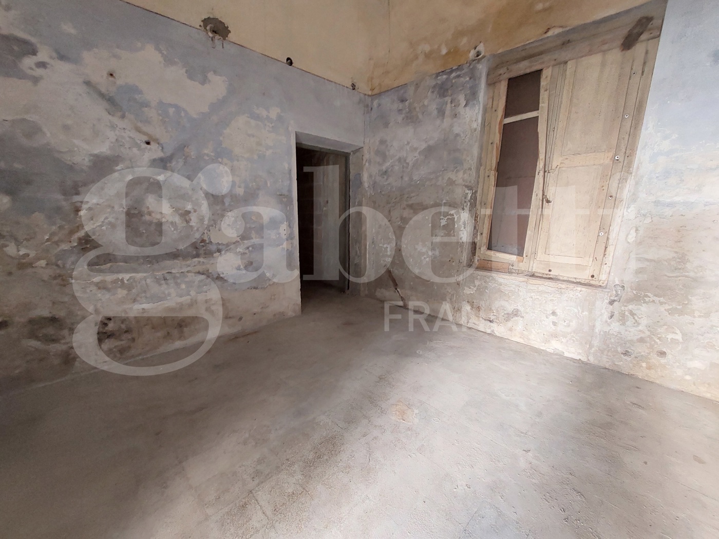 Magazzino in vendita a Giulianova