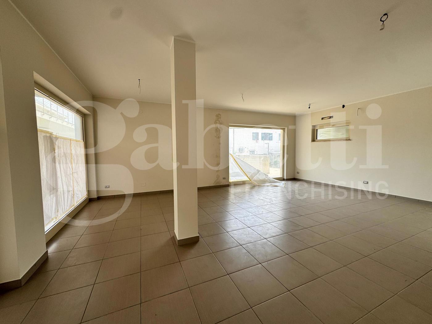 Negozio in vendita a Pineto