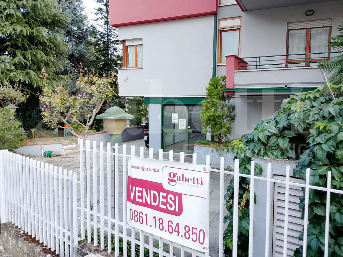 Negozio in vendita a Teramo