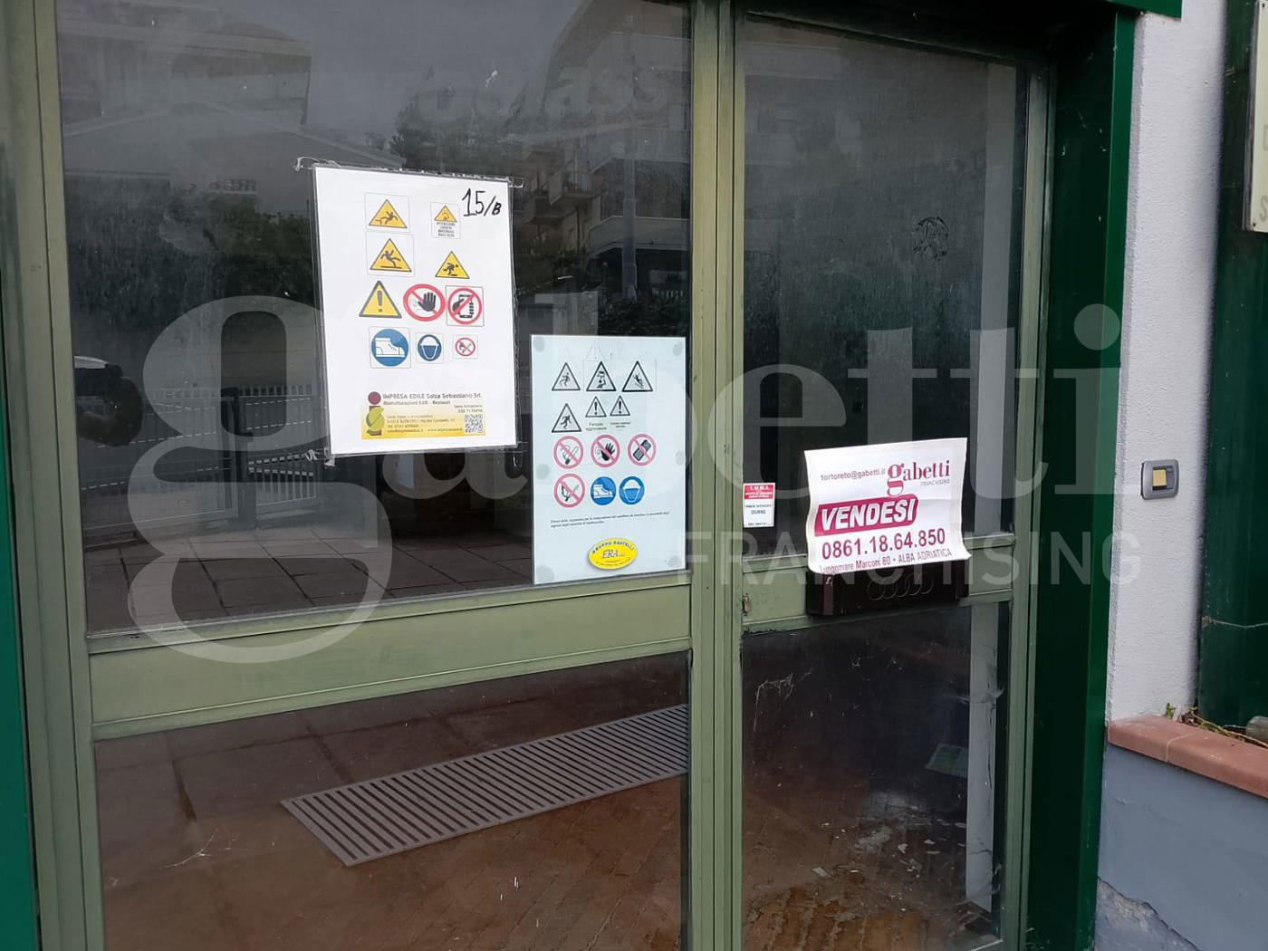 Negozio in vendita a Teramo