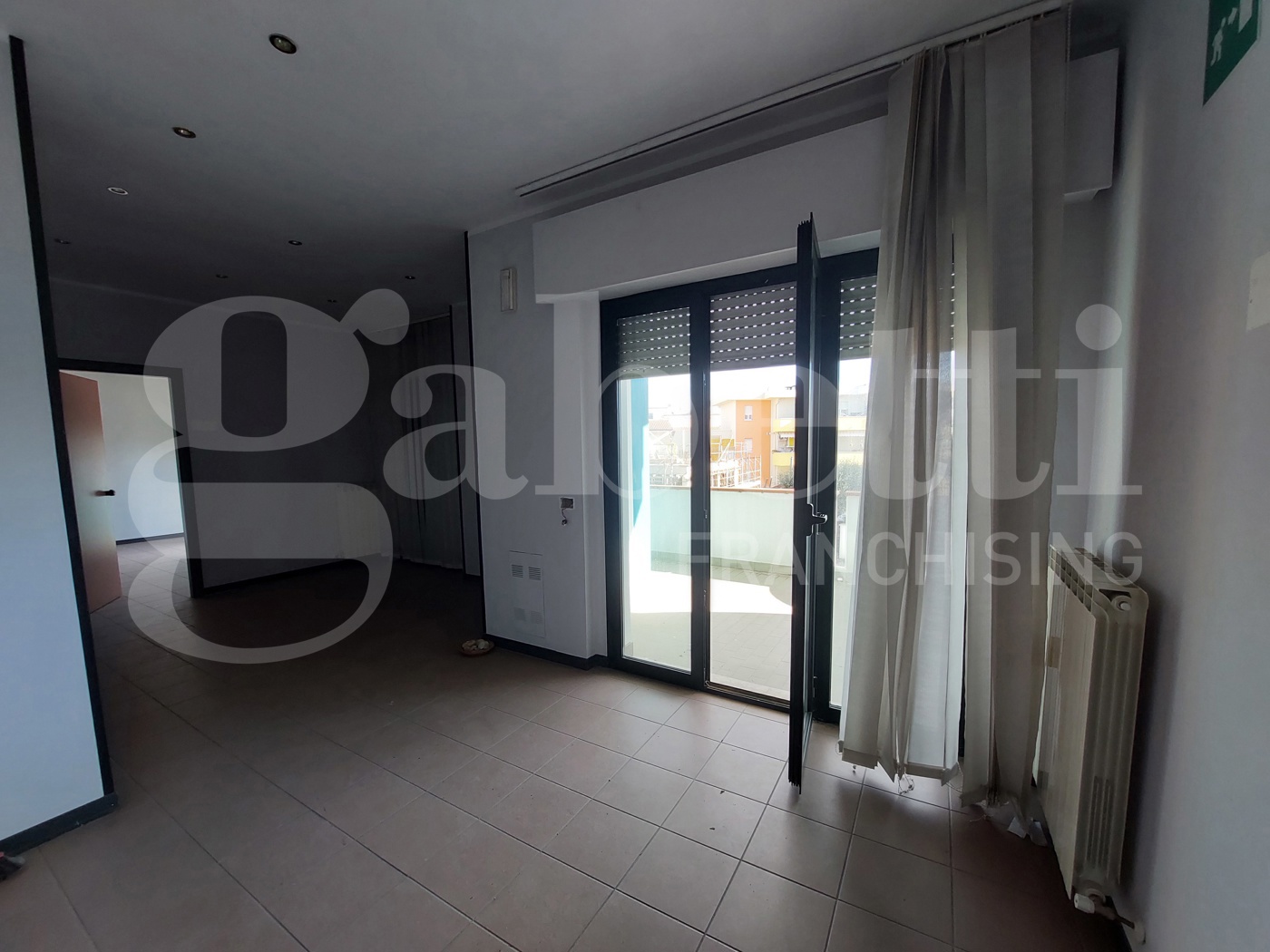 Ufficio in vendita a Nereto