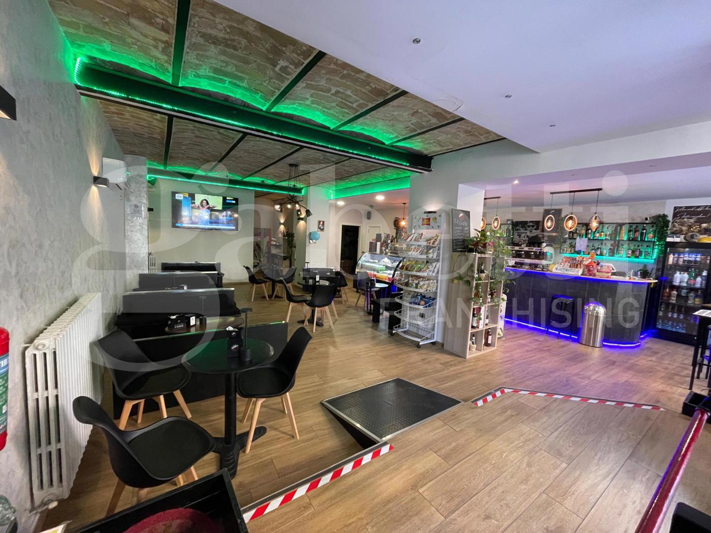 Negozio in vendita a Giulianova