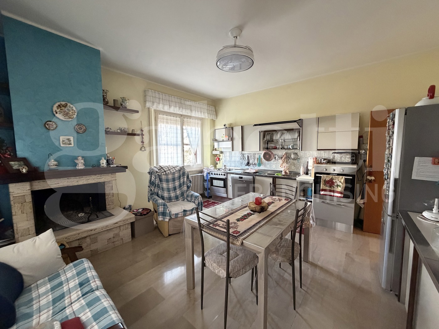 Casa indipendente con giardino a Sant'Omero