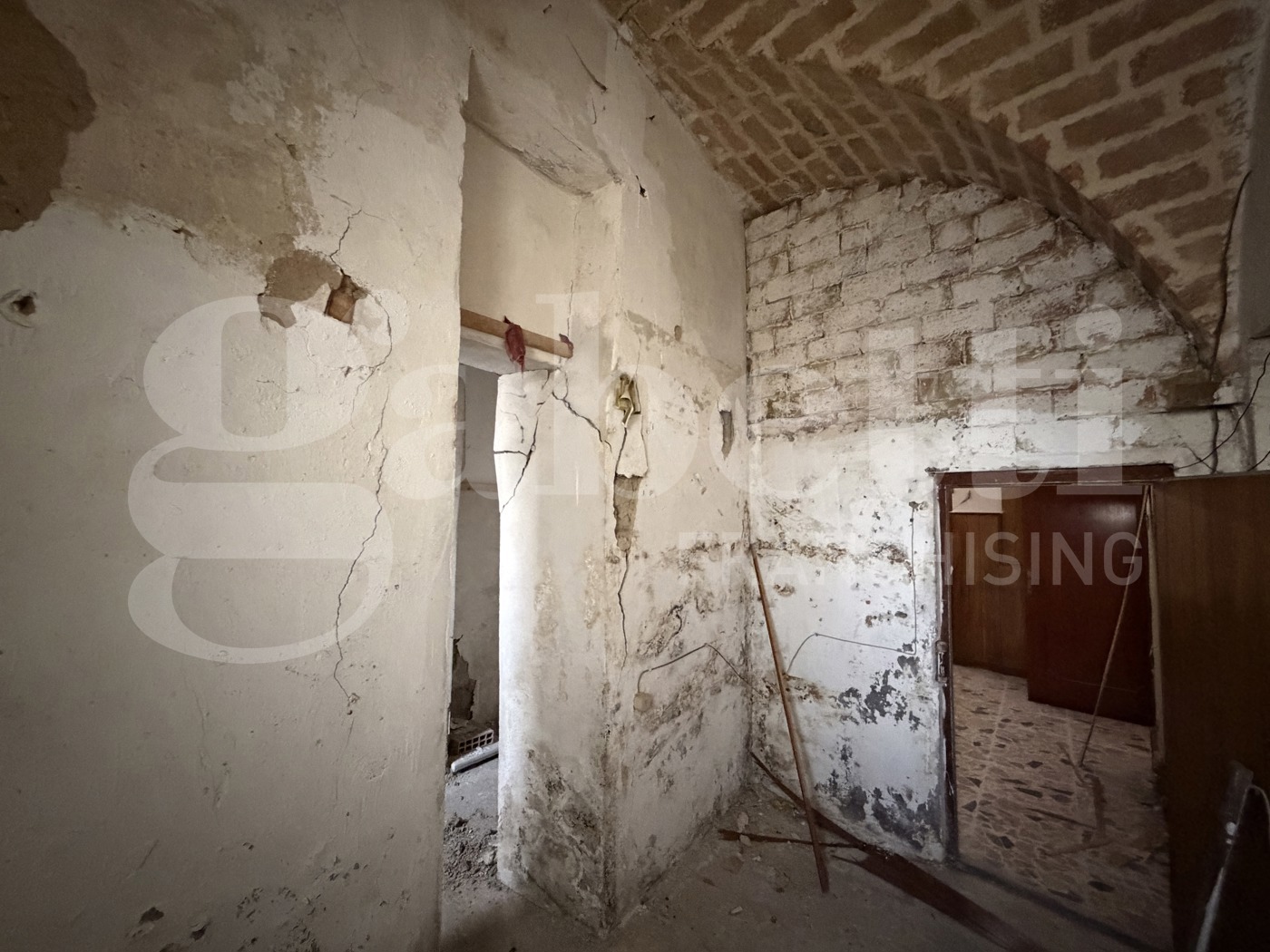 Casa indipendente da ristrutturare a Nereto