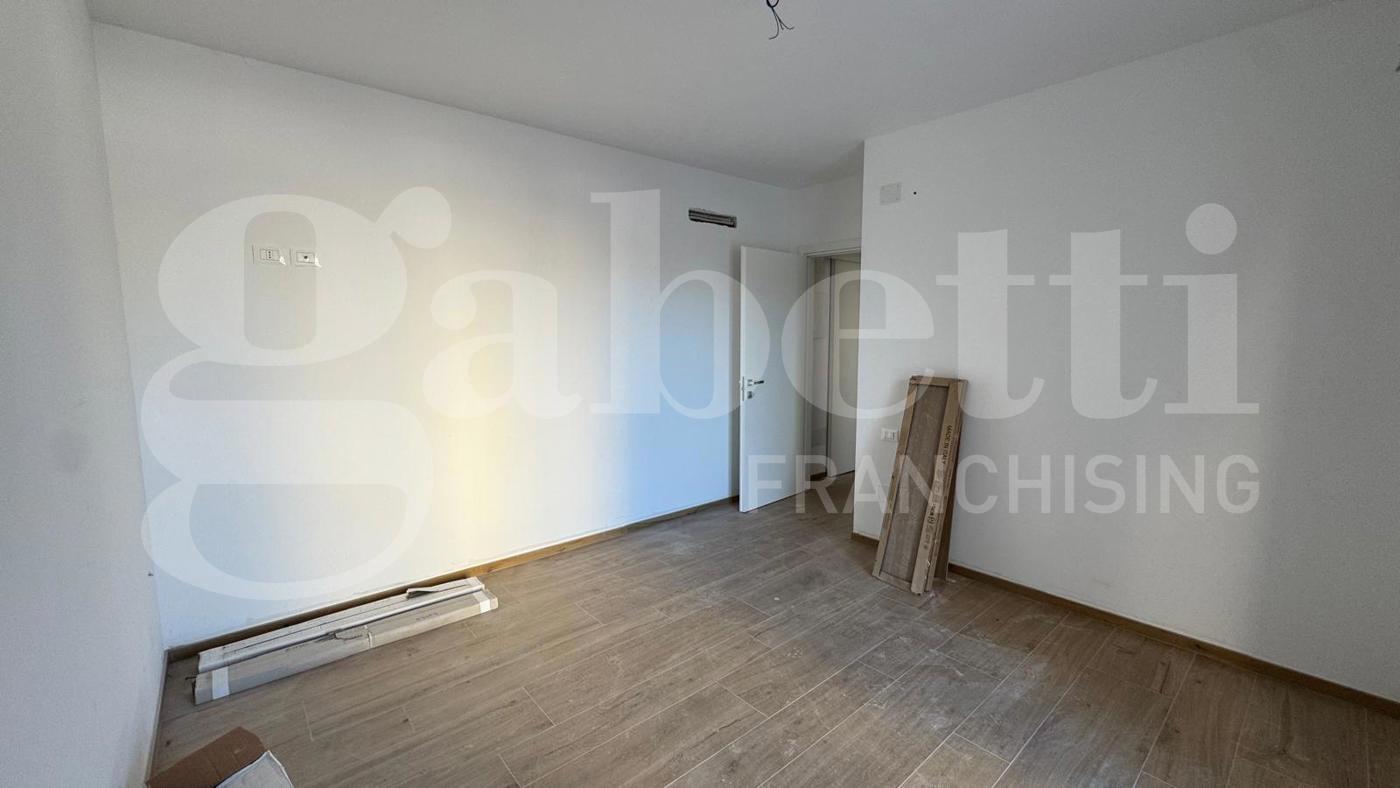 Quadrilocale con box a Tortoreto