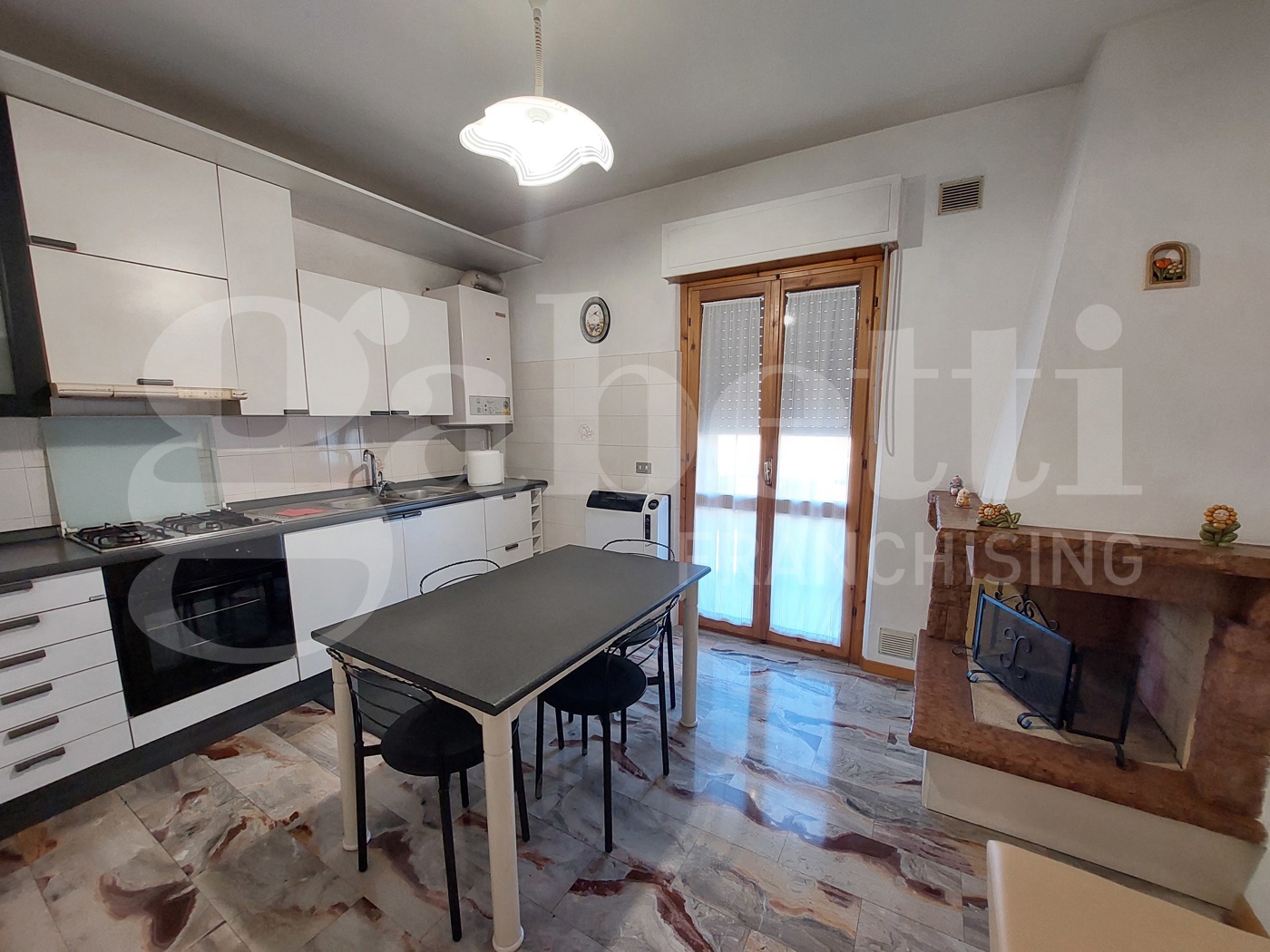 Quadrilocale in vendita a Corropoli