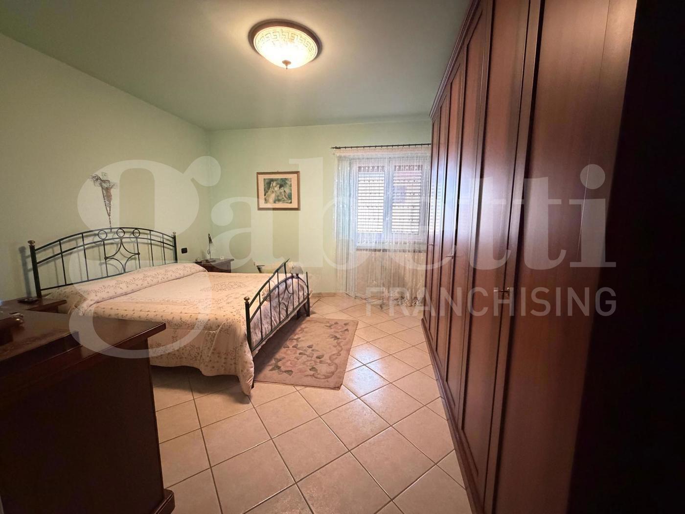 Quadrilocale con giardino a Tortoreto