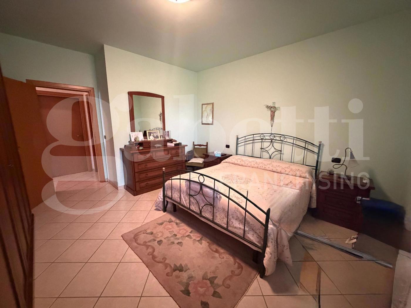 Quadrilocale con giardino a Tortoreto