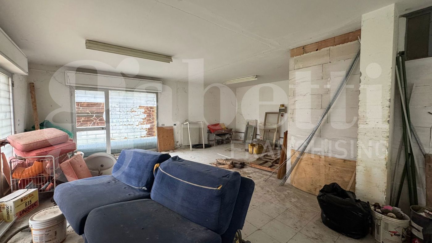 Negozio in vendita a Tortoreto