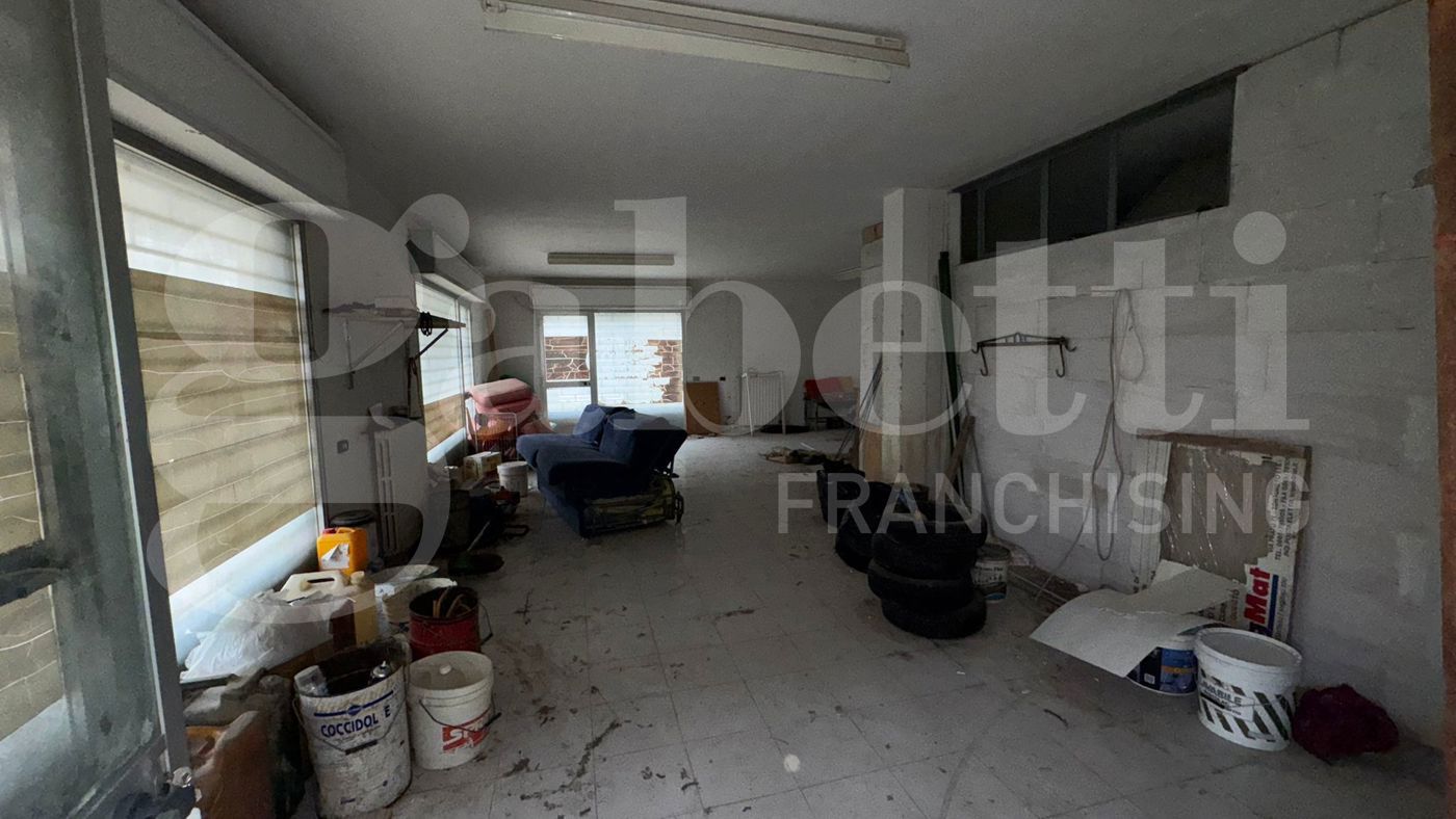 Negozio in vendita a Tortoreto