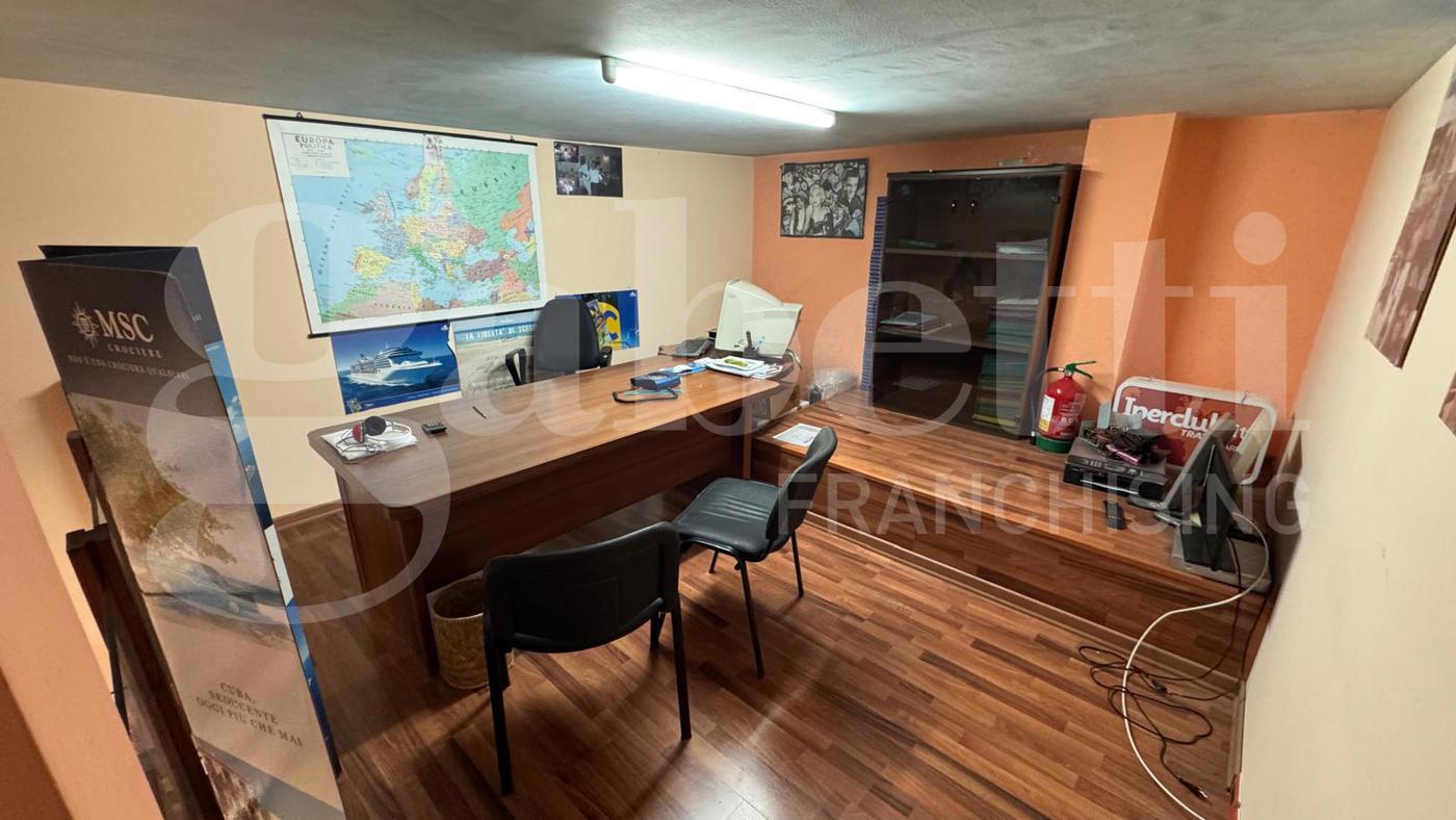 Negozio in vendita a Mosciano Sant'Angelo