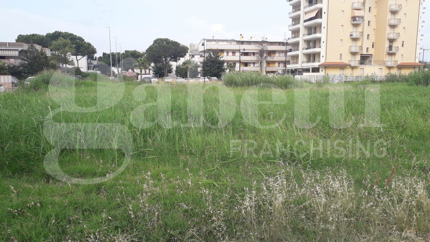Terreno Edificabile in vendita a Alba Adriatica
