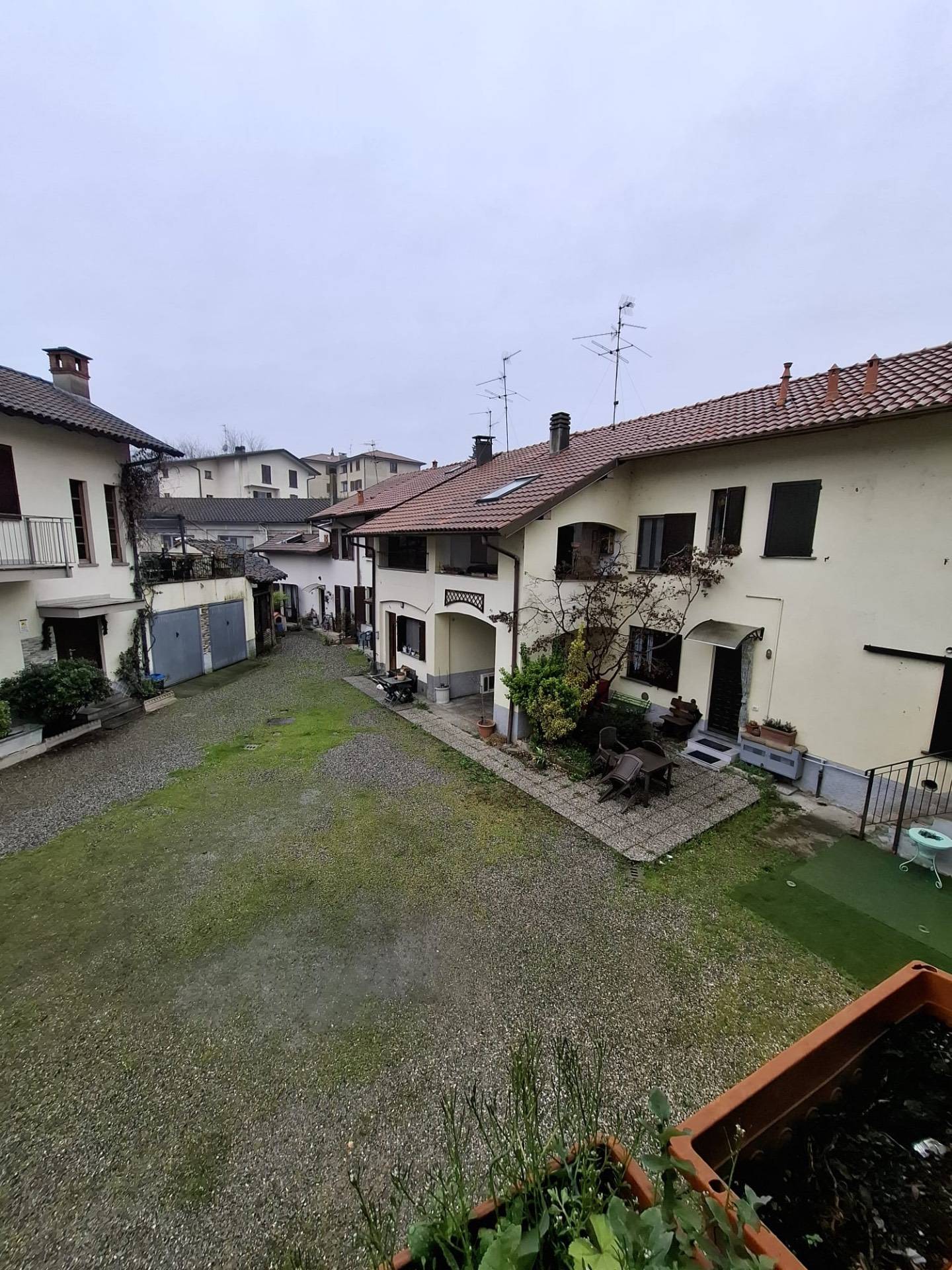 Appartamento in affitto a Aicurzio