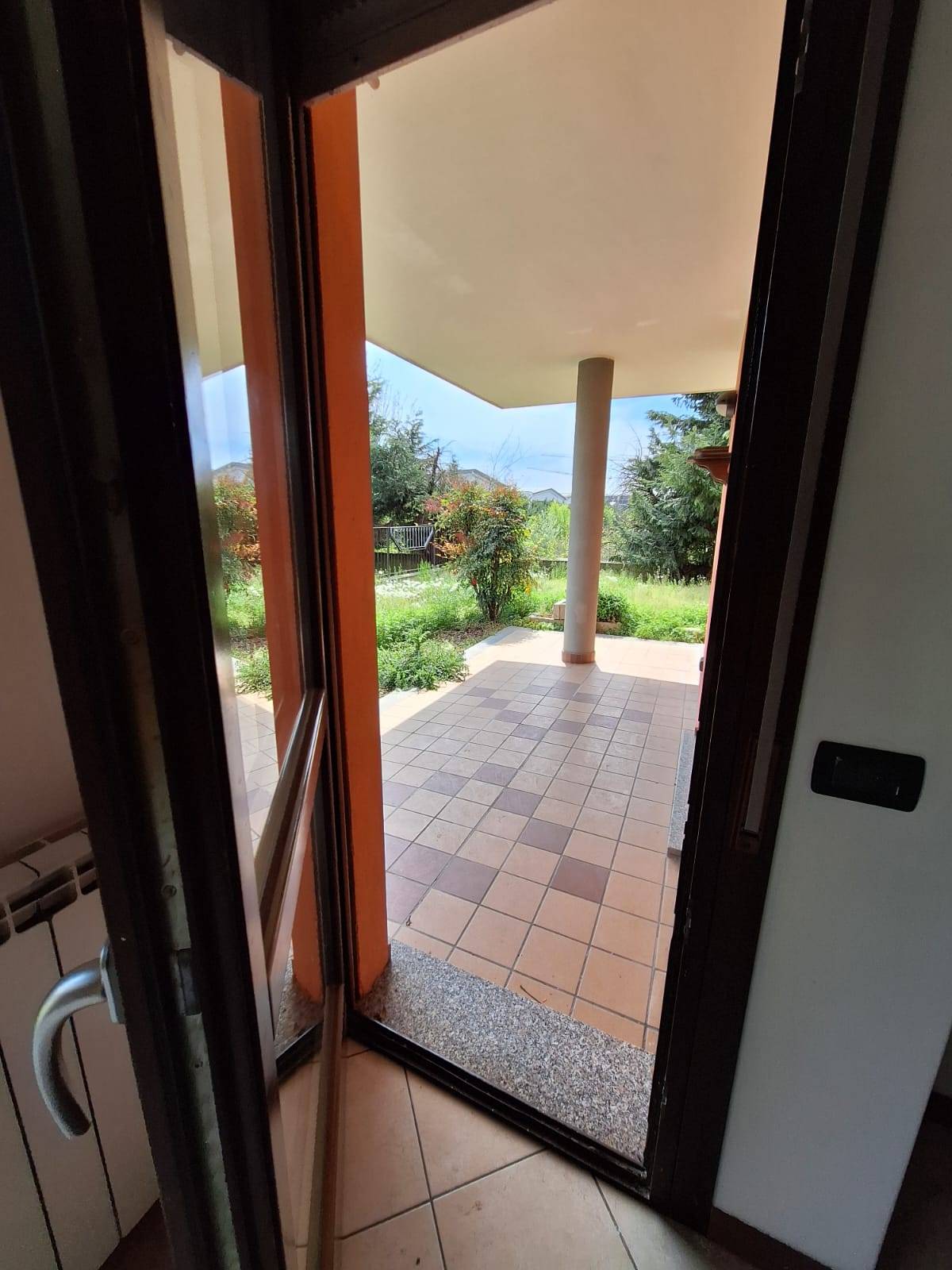 Appartamento in vendita a Bernareggio